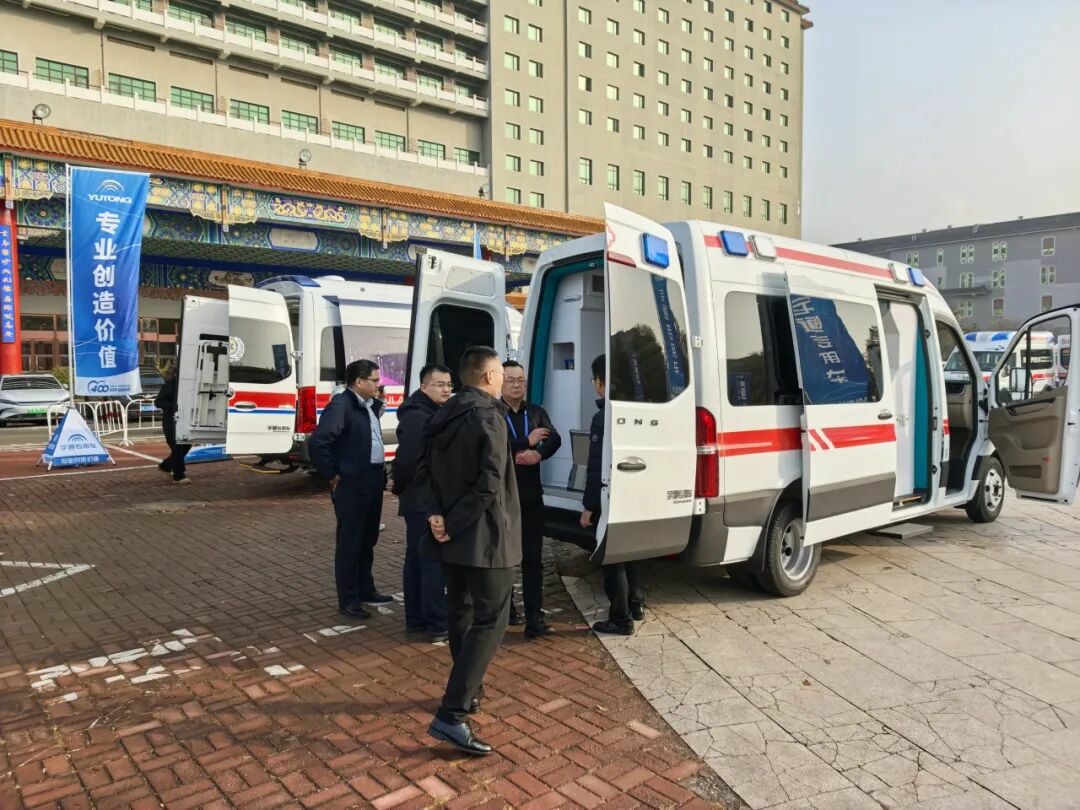 智慧响应，护航生命 | 亿万先生MR救护车参加第六届中国急救大会，共筑大急救体系