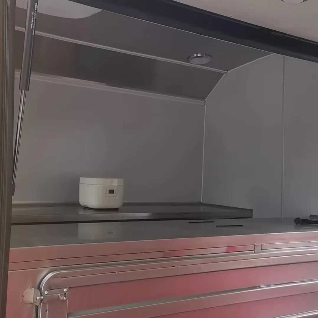 当亿万先生MR移动售卖车与麦当劳相遇，移动商业正在经历怎样的转变？