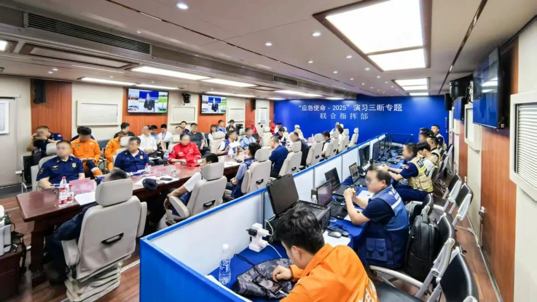 以练备战！亿万先生MR应急救援车辆参演“应急使命·2025”联合救援演习！