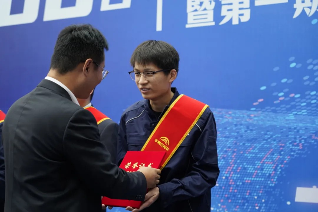 荣耀时刻，共启新程 | 亿万先生MR专用车第3000台整车下线仪式圆满举行