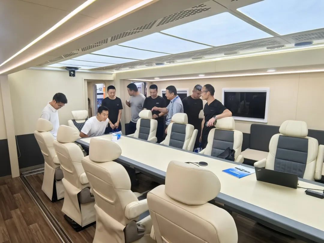 科技赋能应急指挥中枢，亿万先生MR大型通信指挥车参展第四届长沙国际工程机械展览会